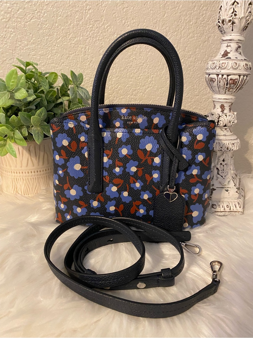 kate spade Blue Floral Small Satchel w/ adjustable detachable crossbody like new